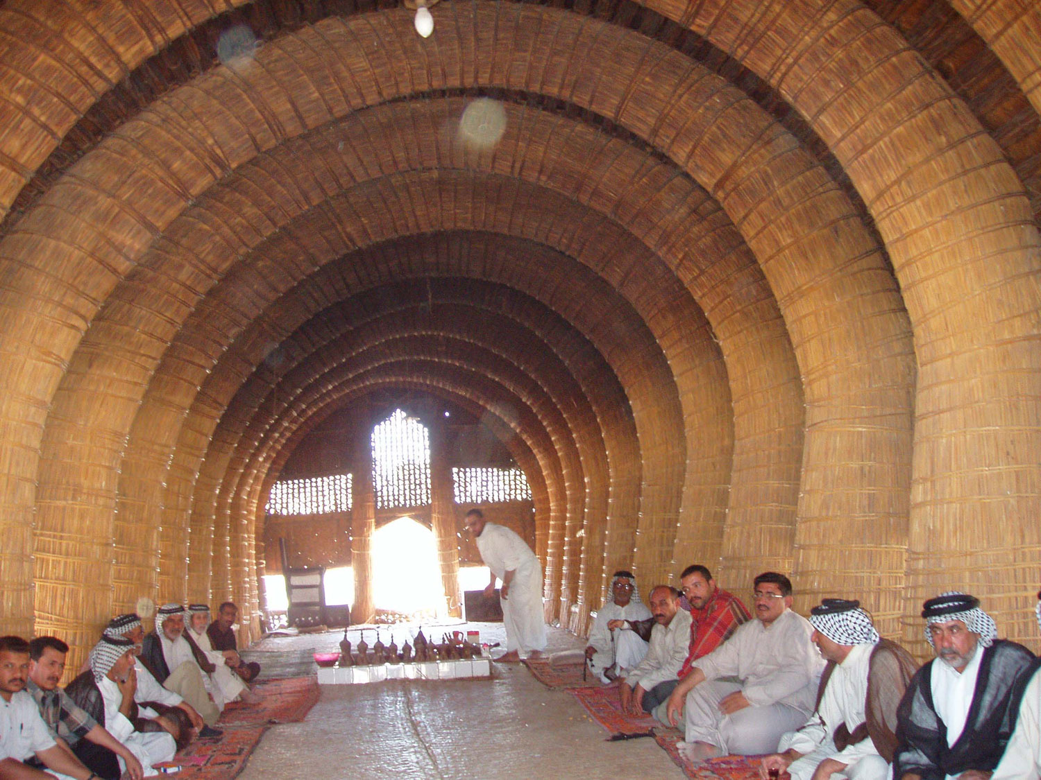 iraqi_mudhif_interior