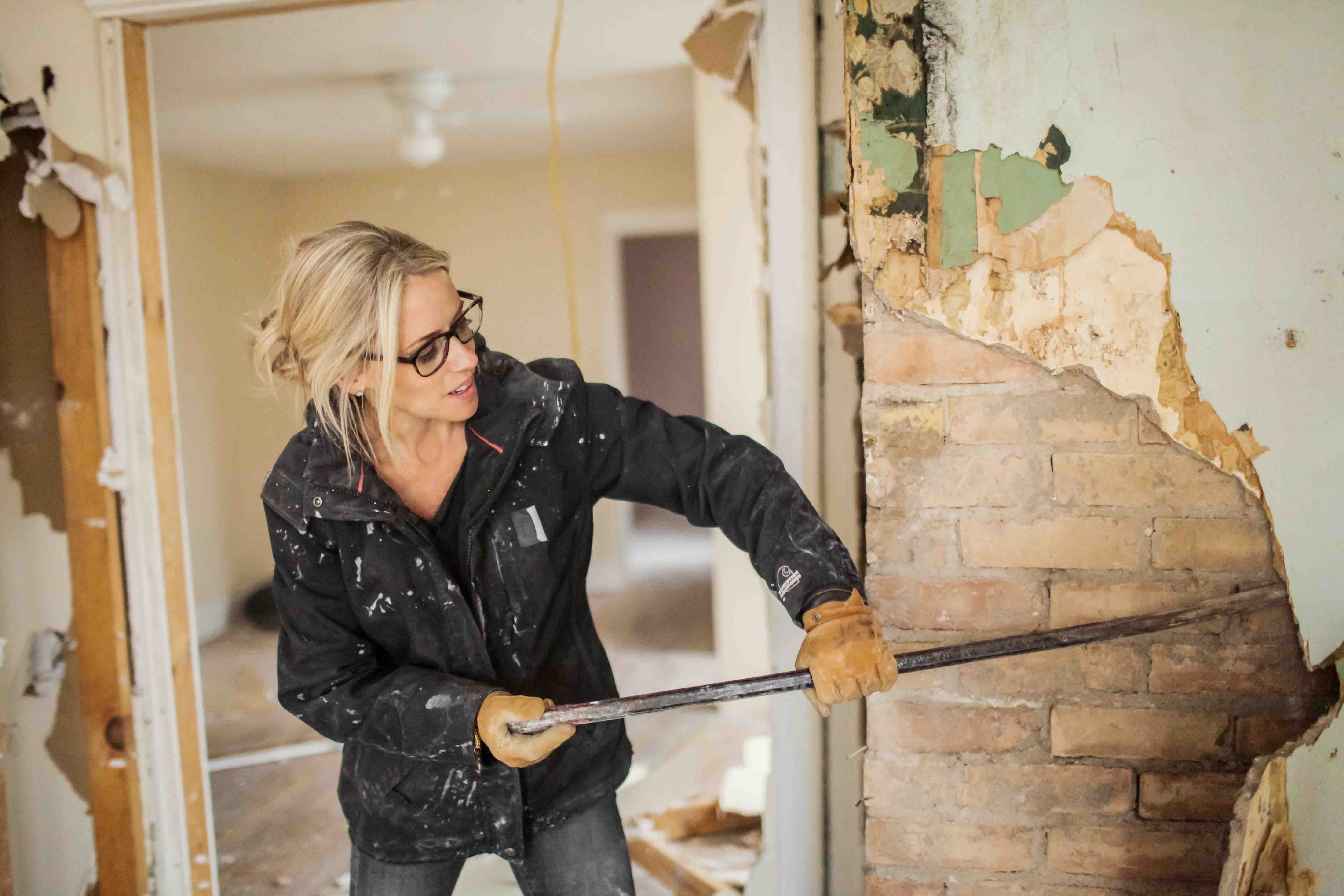 One of the first things that Nicole Curtis does when acquiring a new home is go searching the walls for brick. Nicole is seen her exploring her Hillside property for brick behind the walls, as seen on DIY Network's Rehab Addict.